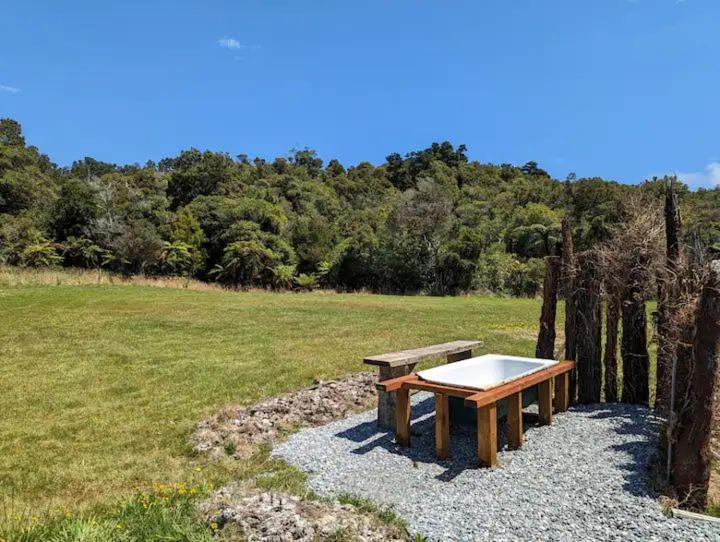 Enchanted Retreat In Greymouth Shared With Host Eksteriør bilde