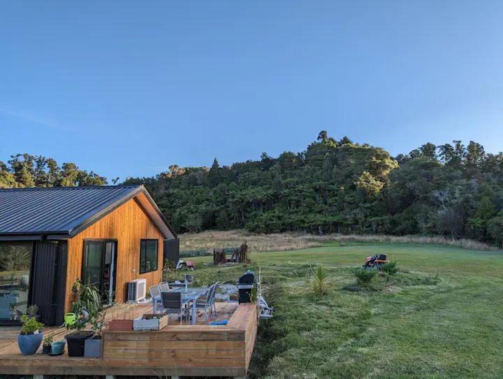 Enchanted Retreat In Greymouth Shared With Host Eksteriør bilde